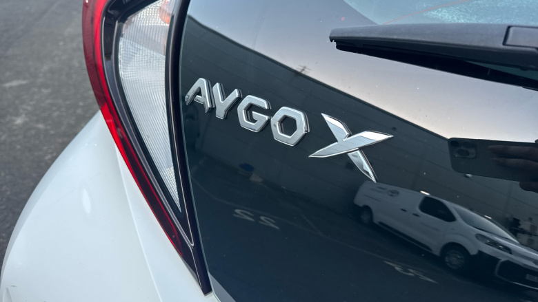 Toyota Aygo X 1.0 VVT-i Pure 5dr Petrol Hatchback